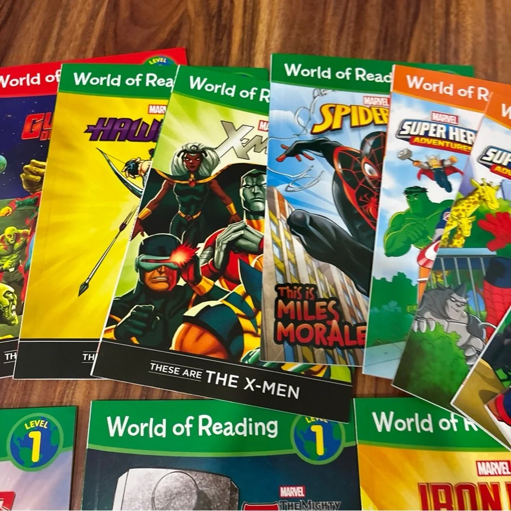Lot of 10 World of Reading Marvel Paperback Books Iron Man Spiderman Thor random